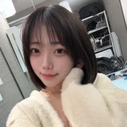 FULL IMG YOUNG GRILS BEAUTIFUL 3