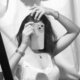 Selfie mirror 13